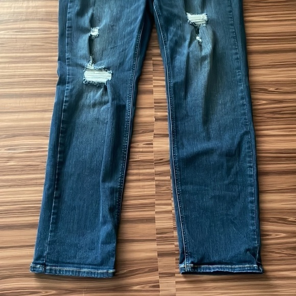 TORRID Distressed Jeans Size 18 - Picture 3 of 8